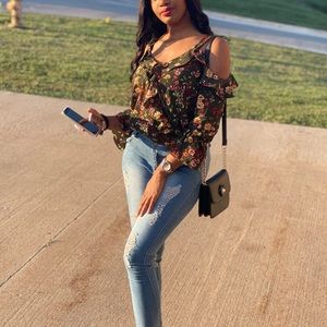 Women Olive Floral long sleeve top with cut out